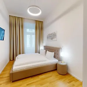 Alon Homes - Premium Center , Viena Austria